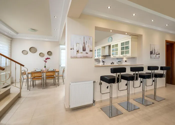 Sunset View Paradisi *